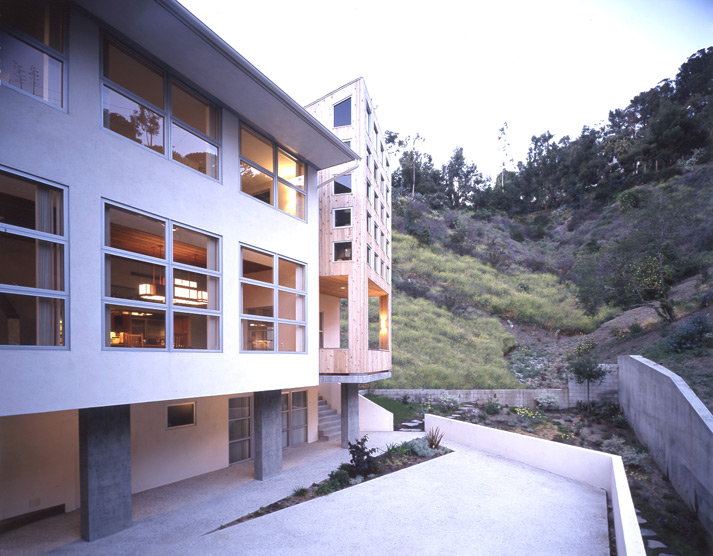 Barton Phelps & Associates - House in Benedict Canyon